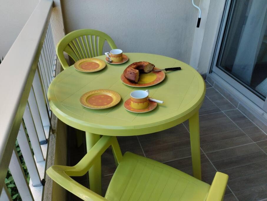Petit Paradis Classe 3 Etoiles A 200M De La Plage! Terrasse-Wifi-Parking-Clim Сен-Мандрие-сюр-Мер Экстерьер фото